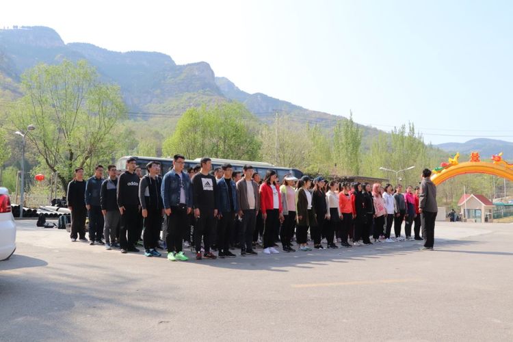 齐鲁人才网:“凝心聚力，共赢未来”！齐鲁人才网&梧桐果2019年4月拓展活动！