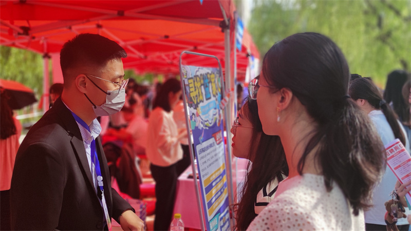 齐鲁人才网:“梦起山管 职引未来”山东管理学院2023年春季招聘会成功举办！