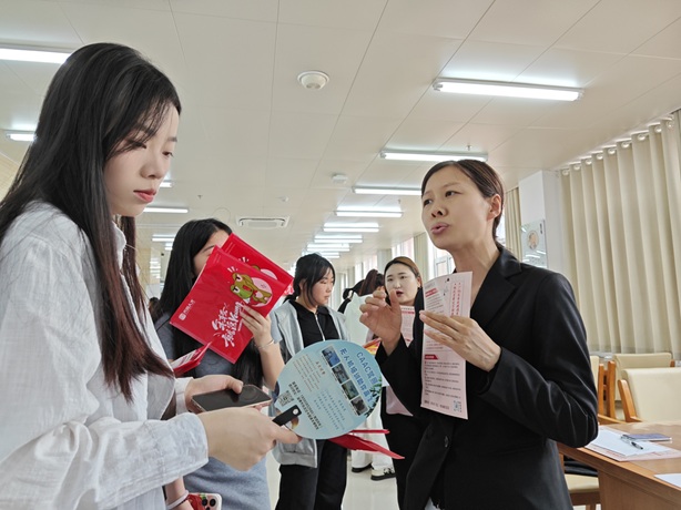 齐鲁人才网:山东劳动职业技术学院人资专业2025届实习就业双选会成功举办！