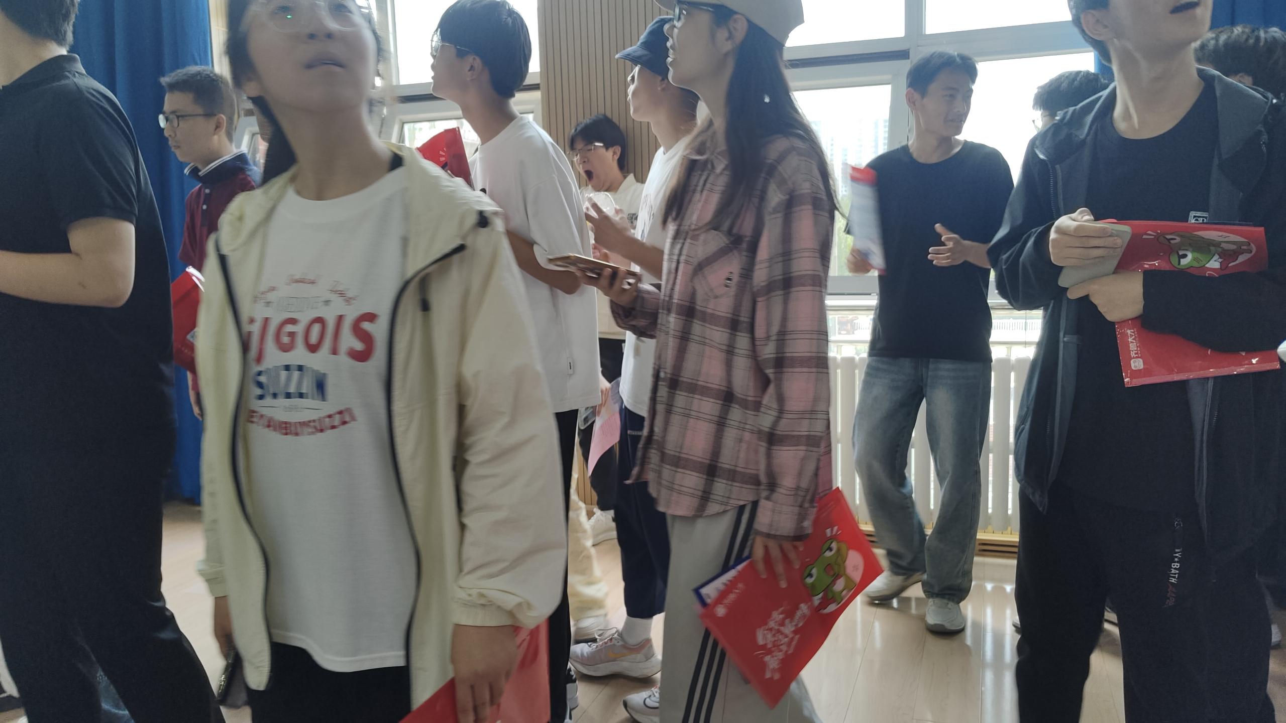 齐鲁人才网:选择济南 职通未来”莱芜职业技术学院 2025双选会圆满收官！