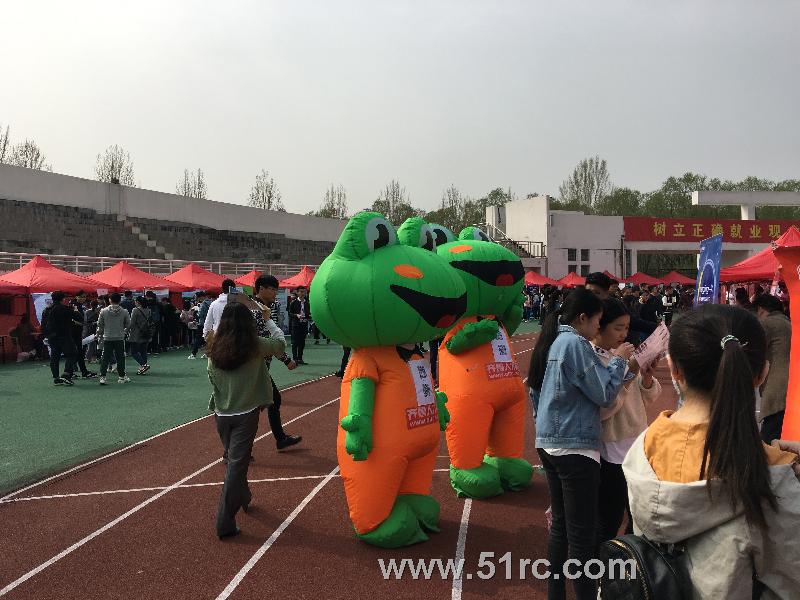 3月30日，泰山医学院2018届应届毕业生双选会隆重开幕