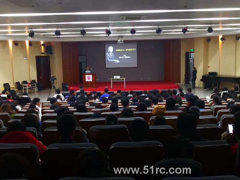 大咖开讲啦！齐鲁人才网创始人吴强走进山东管理学院，创业论坛火爆开启！