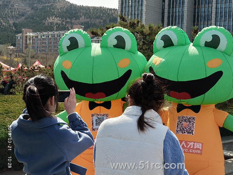 3月21日山东师范大学（长清湖校区）春季师范类专场招聘会火热举行中